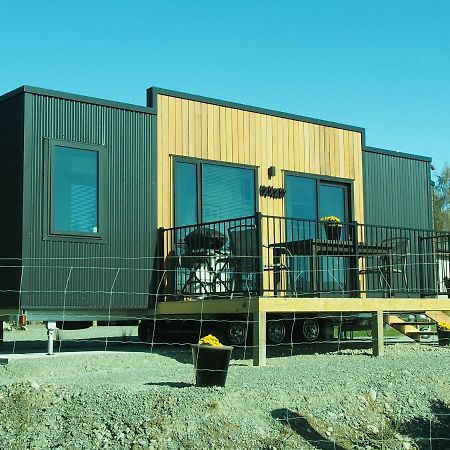 Boutique Tiny House - Te Anau Country Accommodation Exterior foto
